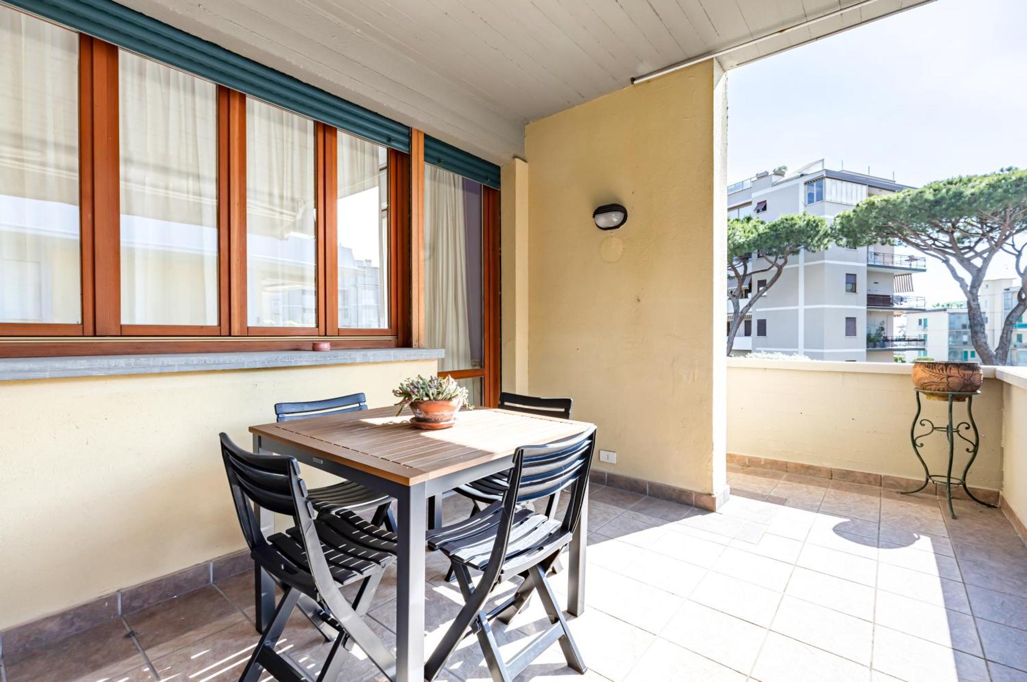 Two-Levels Apartment With Terrace And Parking Viareggio Luaran gambar